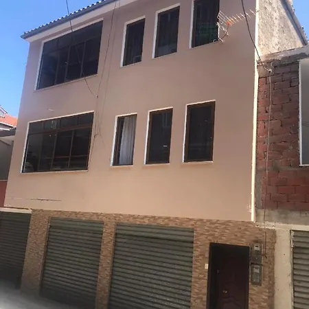 Ronaldo'S Apartment Pogradec Exterior photo